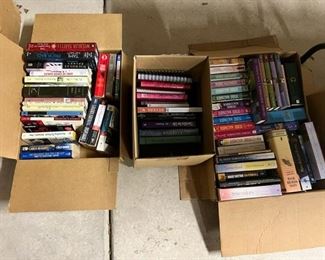 Debbie Macomber Books & More