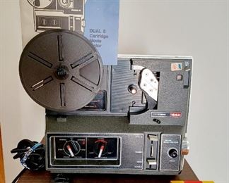 Reel projector 