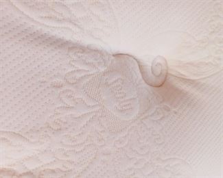 Sealy queen mattress 