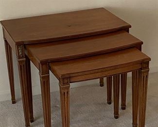 Heuredon Nesting Tables; Set of 3