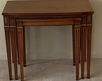 Heuredon Nesting Tables; Set of 3