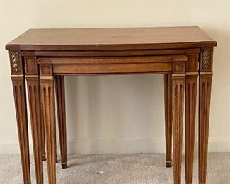 Heuredon Nesting Tables; Set of 3