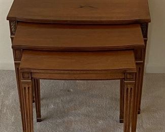Heuredon Nesting Tables; Set of 3
