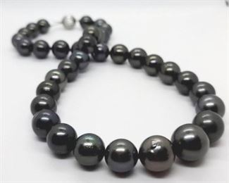 9z - Tahitian Pearl Necklace Genuine, GIA certified, graduated single strand Cultured Tahitian Pearl Necklace measuring 17.75" finished with a scalloped 14k white gold plunger style bead clasp