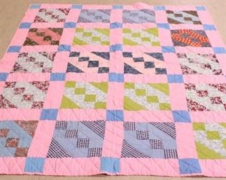 10 - Vintage hand stitched quilt - pink border 90 x 70