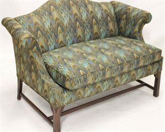 60 - Burlington House Chippendale settee 28 x 50 x 30