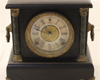 169 - Vintage Sessions mantle clock with key 11 x 10 1/2 x 6