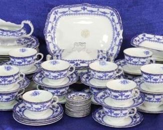 278 - English Stafford Flow Blue china set 12 Each dinner plates, luncheon plates, bread plates, cereal bowls & butter pats 11 Berry bowls 19 Cups & saucers - 2 sizes 5 Extra saucers Gravy boat with liner Platter Bowl Covered vegetable Does have some chips & cracks, one handle on cup repaired