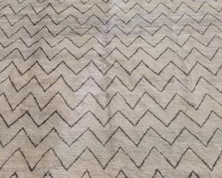 367r - 8.1 x 9.8 Chevron Marago rug