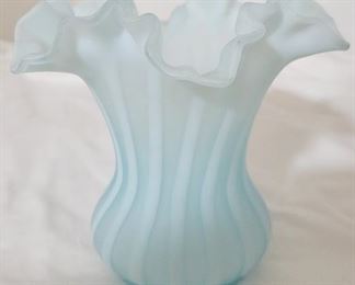 545 - Blue Opalescent Art Glass Vase 6 1/2" tall