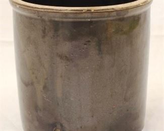 552 - Stoneware Crock 6 1/2" x 6"