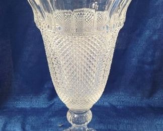 725 - Monumental Shannon Crystal Designs of Ireland Vase 24% Lead Crystal, made in Slovakia 16" x 10"