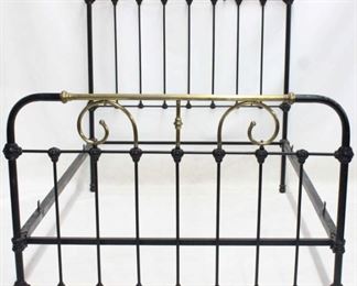 816 - Vintage iron & brass full size bed 62 x 54 x 78 1/2