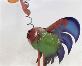 1124 - Metal funky chicken garden decor 44"