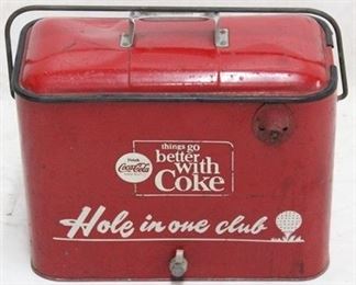 2996 - Unusual Coke vintage golfing drink cooler Hole in one club great condition 15 x 17 x 9