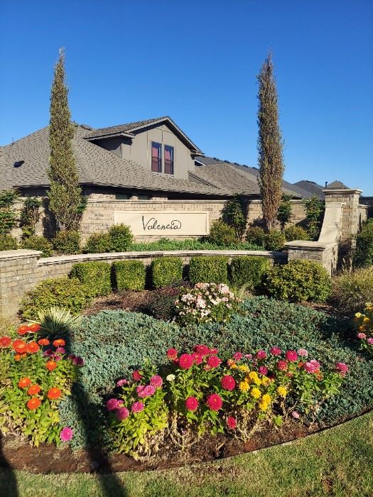 Valencia Addition Estate Sale in Edmond, OK starts on 10/8/2022