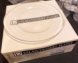 Set of 12 Clear Salad / Dessert Plates