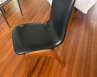 Set of 8 Mid Century Scoop Chairs
