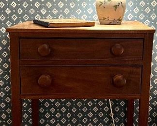Antique, 2-drawer side table