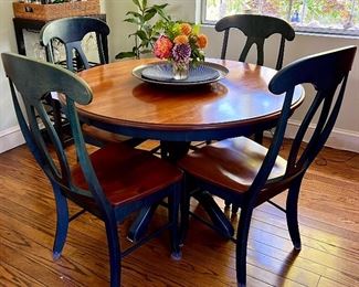 Kitchen Table with one extra expansion leave and 4 chairs with Hunter Green Accent, Made in Canada