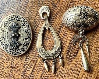 Antique Pendants and Brooches