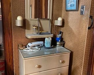 Vintage chest of drawers has another piece to this 30’s furniture pieces