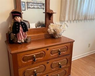 Victorian maple dresser