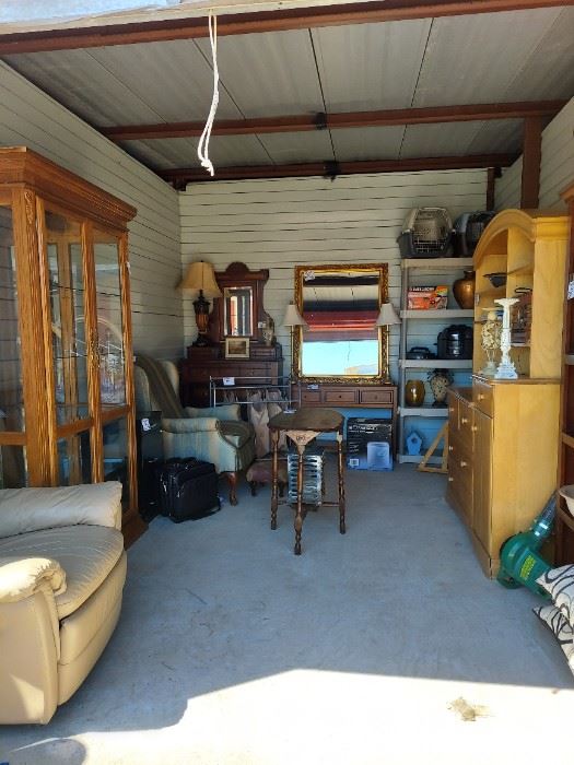 Storage liquidation in alvin in Alvin, TX starts on 9/30/2022