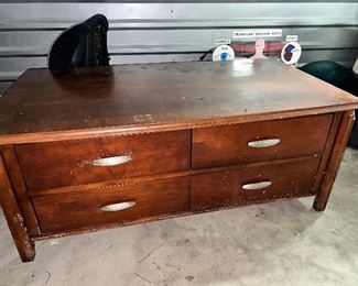 Lane coffee table with draws