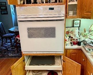 Baking sheets, pans, muffin pans, cake plates...