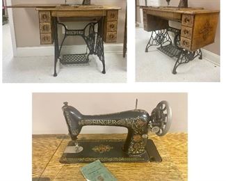 Vintage Singer sewing machine with sewing cabinet !
G7180715
1916
The Singer Manufacturing Co