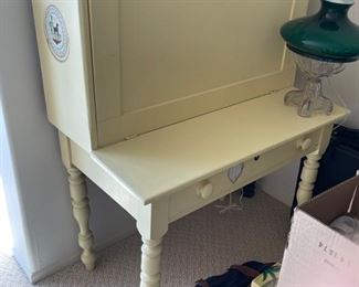 Trompe L'oile desk CAN BE SOLD NOW - PRICES ARE ALL LISTED IN THE DESCRIPTION TAB 