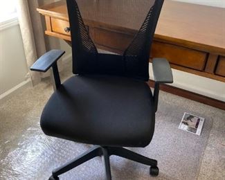 Rotating Mesh Office Chair 