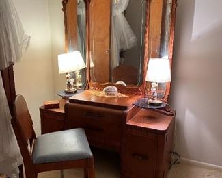 1930s Art Deco Waterfall Vanity/Chair, Pair of Vintage Boy/Girl Lamps
