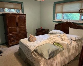 Full Bedroom Set $100