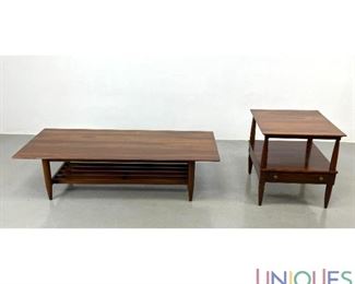 Lot 162 2pc Willett modernist cherry coffee table end table.