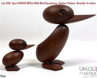 Lot 258 2pcs HANS BOLLING Bird Sculptures. Torben Orskov. Smaller 4 inches