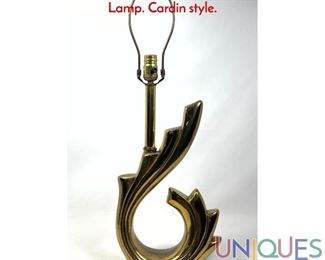 Lot 290 Gold Tone Modernist Swoosh Flourish Table Lamp. Cardin style.