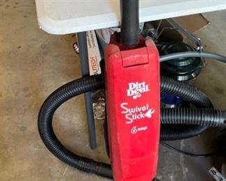 Dirt Devil Swivel Stick Vacuum Cleaner