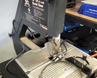 007 Inch Chicago Tools Bandsaw