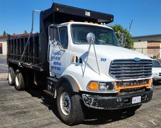 2004 Sterling L9500 Series Dump Truck, L6, 12.8L, Odometer Reading 376,961 Miles, VIN # 2FZHAZCV94AM32952