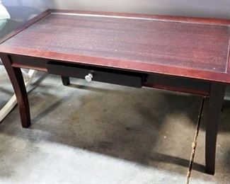 Coffee Table With Single Drawer And Curved Legs, 18" H x 39.5" W x 19.75" D