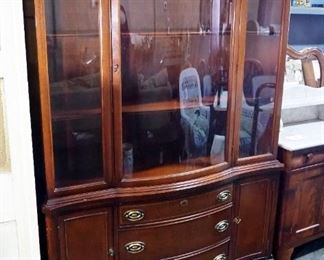 Bassett Furniture China Cabinet, Curved Center Glass On Hutch, 3 Drawers And 2 Side Compartments, Dovetail, 69" H x 49" W x 17" D