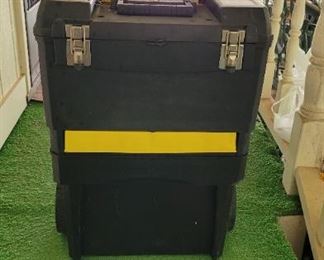 Rolling tool chest  plastic