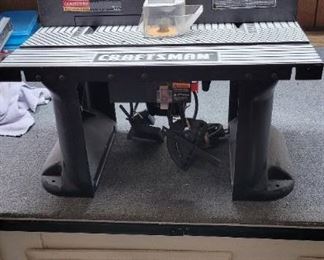 Craftsman router table