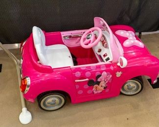 Love this sweet little car....It is not working - thinking the battery need replacing.  Buy it 'as is'.