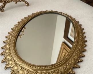 A beautiful mirrored plateau  