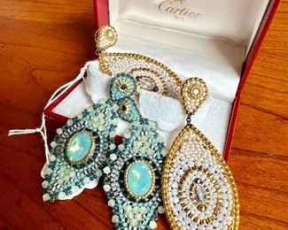 Miguel Ases came to the city in 1989, starting as a head designer with Gaetano Fazio, his success allowed him to launch his own label. This leads Miguel to be one of the stars in the world of fashion and jewelry design today.