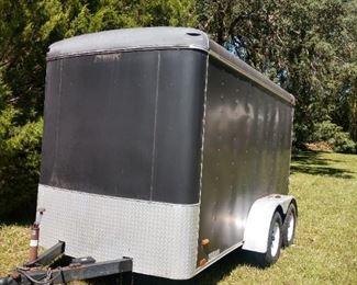 6x12x8high 2003 excellent condition