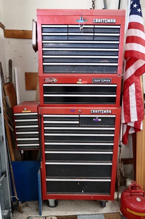 Nice Craftsman Tool Cabinet Chest  (4 pcs) with lots of storage and some craftsman tools included.